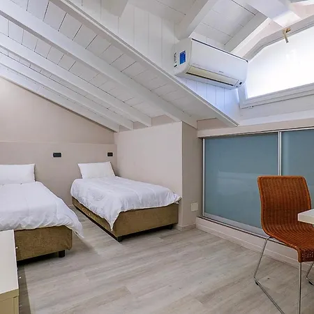 Lungolago Apartman *